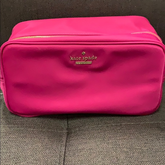Kate spade cosmetic pouch - Picture 1 of 8